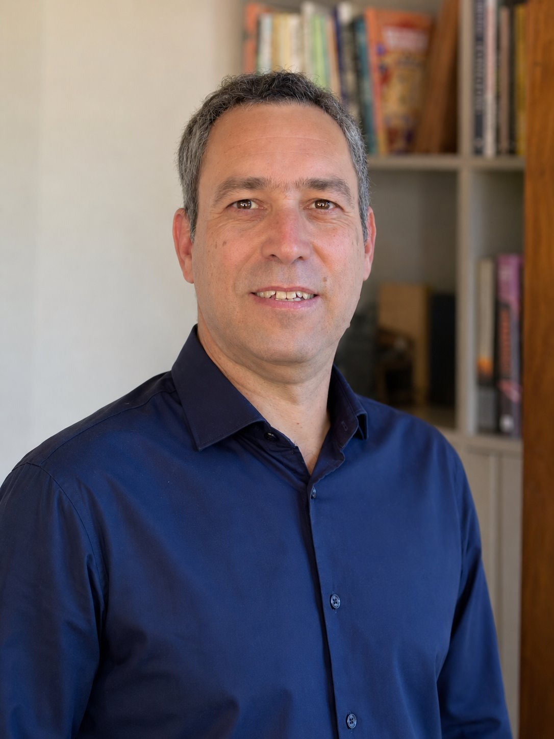 Sandro Divino, engenheiro civil